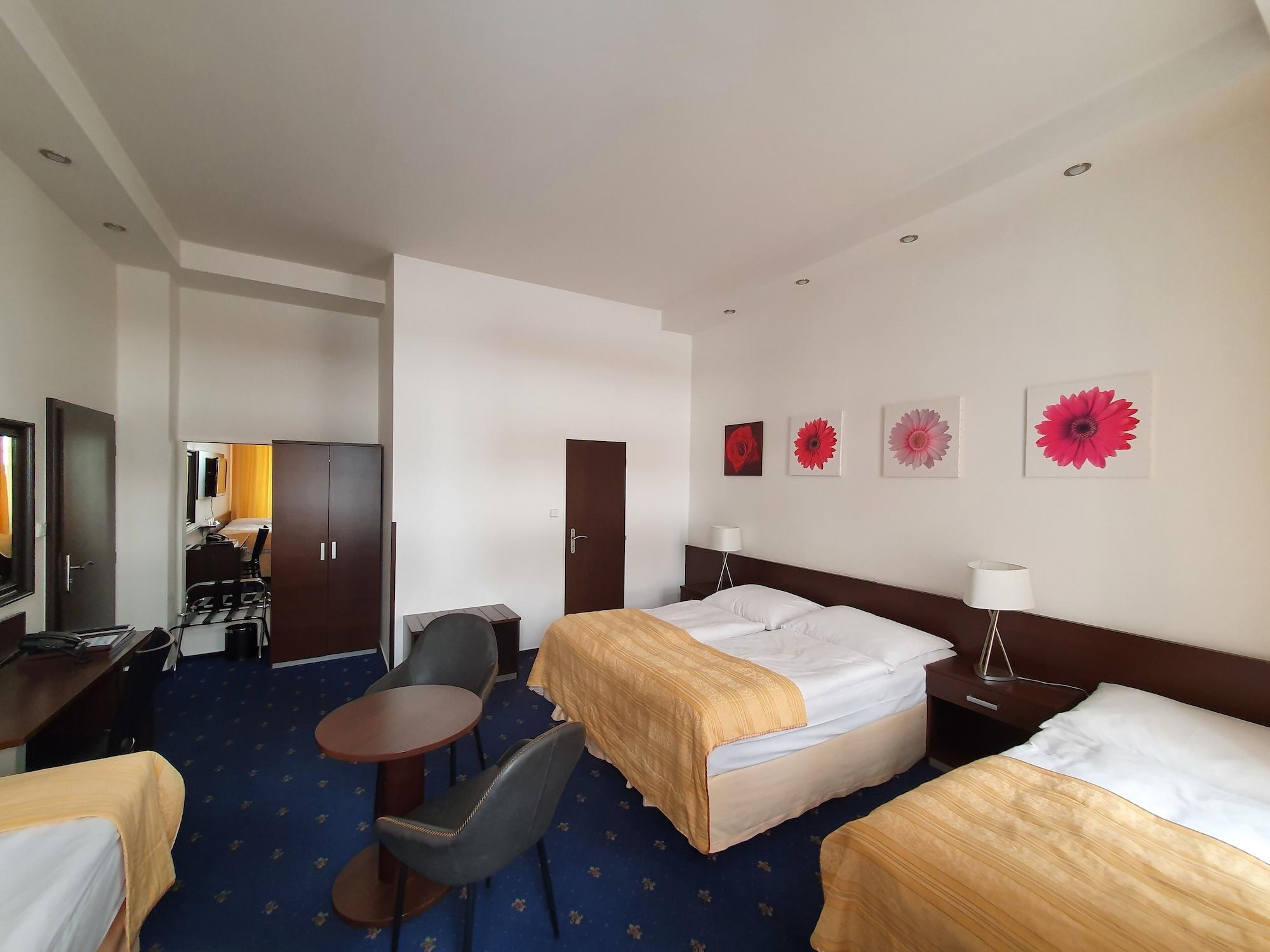 Hotel Royal Plaza Praga Zewnętrze zdjęcie